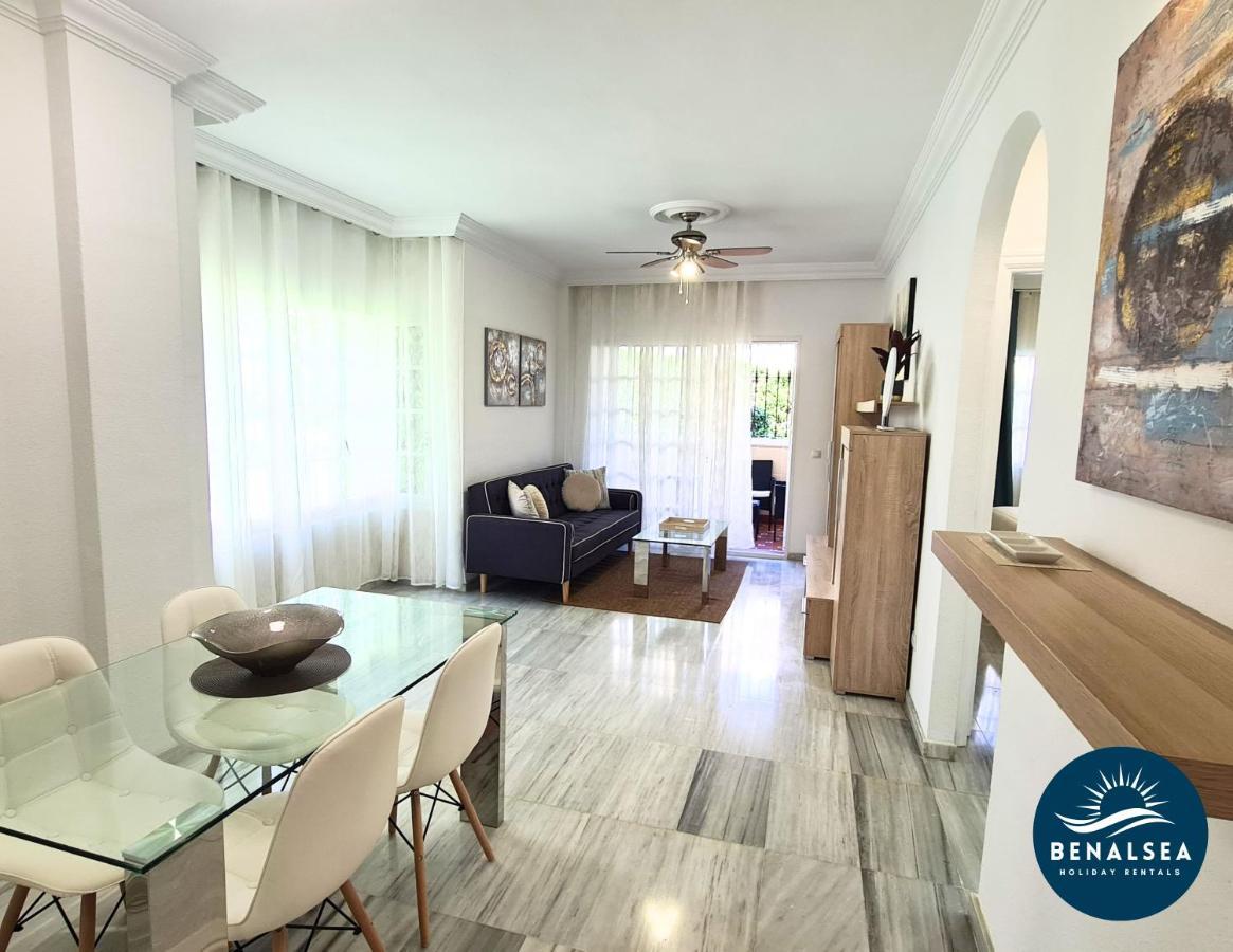 Premium Apartment 50 Mts From De The Beach In Pueblo Quinta ベナルマデナ エクステリア 写真