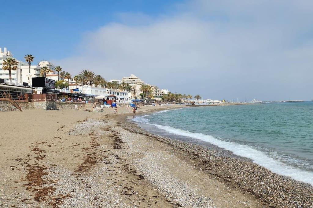 Premium Apartment 50 Mts From De The Beach In Pueblo Quinta ベナルマデナ エクステリア 写真