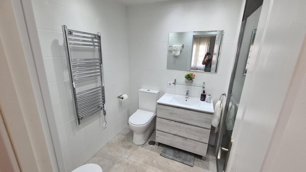 Premium Apartment 50 Mts From De The Beach In Pueblo Quinta ベナルマデナ エクステリア 写真
